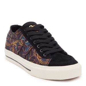 EUC. WORN ONCE. J.CRew X  Gola Quota II Liberty ID Sneaker